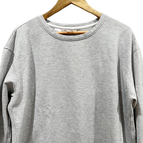 Victoria Sport Gray Sweater - Picture 2 of 7